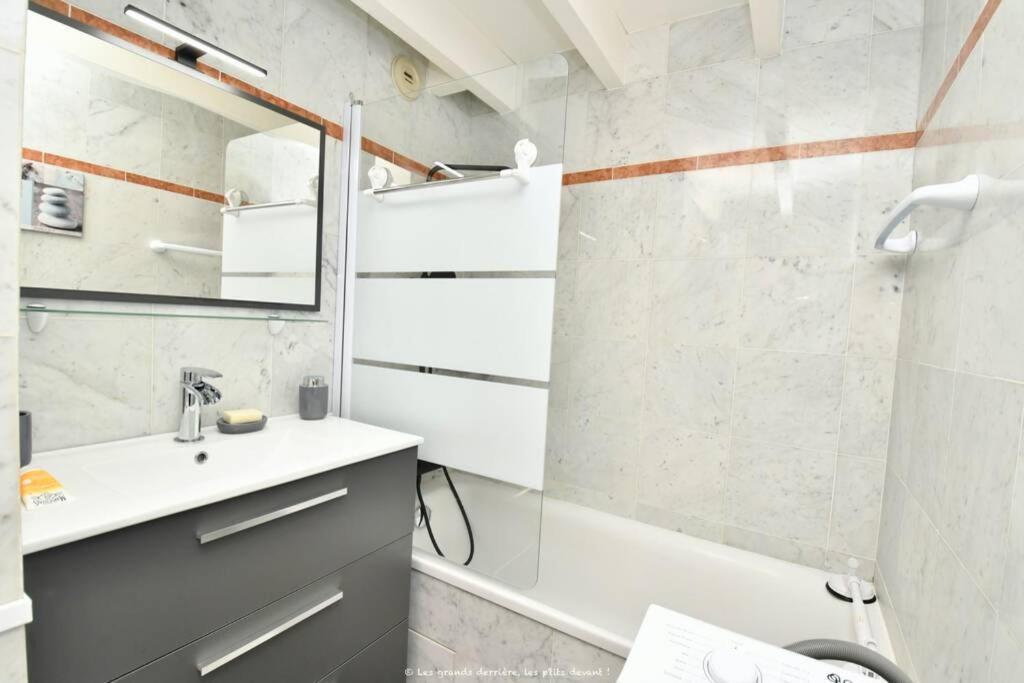La Mezzanine Apt 5 Pers Classe 3 Etoiles, Royan- Centre 300 M Plage Foncillon מראה חיצוני תמונה